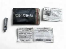 Yc35-1a380-aa Ford 81282 410250 F250 F350 Spare Tire Lock Key And Code Card Oe