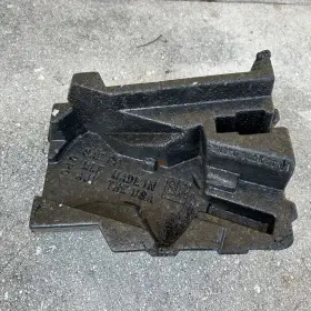 10219041 Gm C4 Corvette Emergency Tool Jack Styrofoam Holder For Passenger Rear Compartment