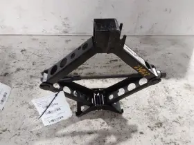 84116851 Gm 2017-2022 Gmc Acadia Scissor Jack