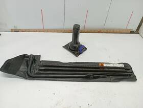 Gmc Truck 564.gm9419 2019 Canyon Jack With Tools 12687664