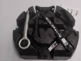 Gmc Truck 564.gm9726 2026 Terrain Jack And Spare Tire Tools 12900811