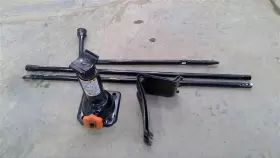 564.gm9f09 Gmc Truck Jack And Tools Factory Kit Fits Envoy 2009