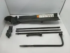 564.gm9o19 Gmc Truck 2019 Sierra 3500 Tools For Spare Tire 12629838