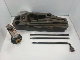 Honda 564.ho1706 2006-14 Ridgeline Spare Tire Jack With Tools 11703938