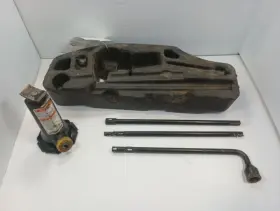 564.ho1706 Honda 2006-14 Ridgeline Spare Tire Jack With Tools 11703938 564.ho1706 Honda 2006-14 Ridgeline Spare Tire Jack With Tools 11703938
