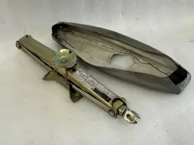 564.ho1b84 Honda 1984 1985 1986 1987 Civic Sedan Spare Tire Jack And Cover