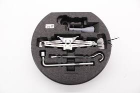 Honda 564.ho1d23 12-26 Civic Sport 2.0l Fwd Lift Jack And Tool Kit With Foam Holder Container