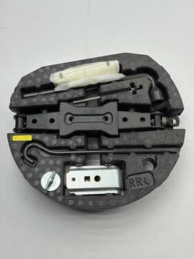 Honda 84540tk8a 2011-2022 Odyssey Emergency Jack Lift With Holder Assembly Oem