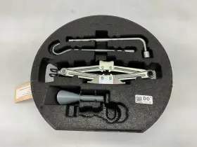 89310-snc-h01 Honda 2022-2025 Civic Sport Emergency Tire Jack Lift Kit Assembly Oem 89310-snc-h01 Honda 2022-2025 Civic Sport Emergency Tire Jack Lift Kit Assembly Oem