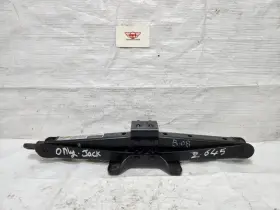 8a172 Honda 2018 Crv Cr-v Spare Tire Emergency Jack Lift Oem 8a172 Honda 2018 Crv Cr-v Spare Tire Emergency Jack Lift Oem