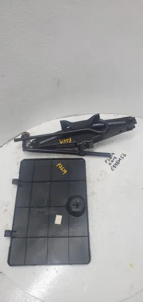 P2619 Honda 2001 Accord Jack Assembly