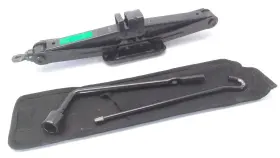 09110-4j001 Hyundai 2007-2008 Entourage Jack Assembly And Tool Set Left Oem