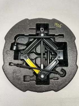 091493s550 Hyundai 2013 - 2017 Sonata Hybrid Jack Assembly Foam Tool Oem