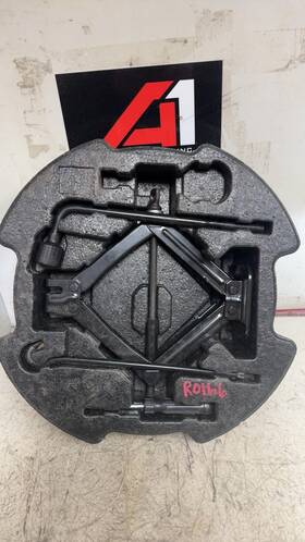 Hyundai Jkk-elan17 2009-2017 Elantra Spare Tire Jack Tool Kit Foam Oem Genuine