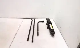 564.ch9208 Jeep/plymouth Truck Jk Wrangler Oem Rear Spare Tire Jack With Tools Assembly 2007-2017 135269