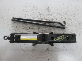 564.ch9307 Jeep/plymouth Truck Nitro 2007 Jack 351573