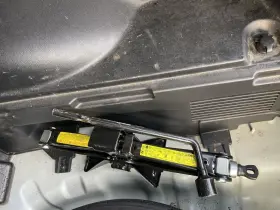 695.ki1115 Kia Emergency Roadside Tools Toolkit Jack Lugwrench Sportage 2015 1021973