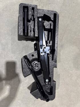 Kia 9110c5000 2016 - 2020 Sorento Jack And Tool Kit Complete As Pictured Oem