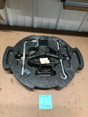 91302f601 Kia 2004-2009 Spectra Ex Lx Sx Spare Tire Jack Assembly With Tools Lug Wrench Oem