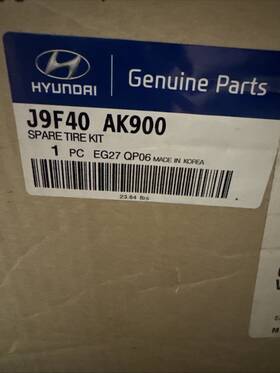 Kona J9f40-ak900 Usa New Open Box Hyundai Spare Kit Genuine Without Tire