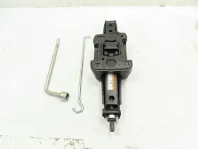 09111-0w151 Lexus Nx200t Nx300 Car Floor Jack Lug Wrench Emergency Spare Change