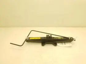 564.le1506 Lexus 06 Rx400h Spare Tire Jack With Tools