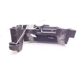 564.le1r07 Lexus 2007 Ls460 Jack And Tool Kit