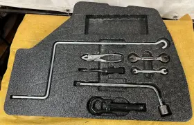 64779-33040 Lexus 2002-2006 Es300 Spare Tire Tool Kit Foam Holder Free Ship Rb1 64779-33040 Lexus 2002-2006 Es300 Spare Tire Tool Kit Foam Holder Free Ship Rb1