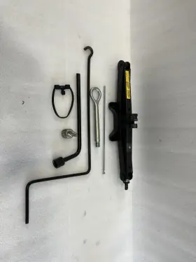 695.le1105 Lexus 2004 2005 2006 2007 2008 2009 Rx330 Rx350 Spare Tire Tools Jack 7 Pieces 695.le1105 Lexus 2004 2005 2006 2007 2008 2009 Rx330 Rx350 Spare Tire Tools Jack 7 Pieces