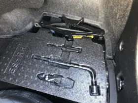695.le1f08 Lexus 2008 Es350 Emergency Roadside Tools Toolkit Jack Lugwrench 891548