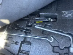 695.le1f13 Lexus Emergency Roadside Tools Toolkit Jack Lugwrench Es350 2013 992699 695.le1f13 Lexus Emergency Roadside Tools Toolkit Jack Lugwrench Es350 2013 992699