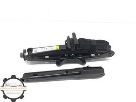 Lincoln Hp5c-17a078-ab 2017-2020 Continental Emergency Spare Tire Jack Lift Oem