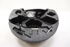 675000537 Maserati 2017 - 2024 Ghibli Emergency Jack Tool Kit With Foam Holder Oem
