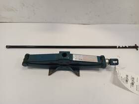 Mazda 564.mz1089 Jack And Crank Handle From 1989 Bongo Van 12069341