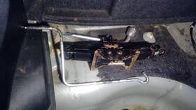 Mazda 564.mz1k08 3 2008 Jack 1083185