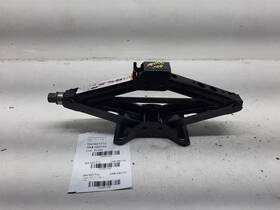 Mazda 564.mz1t13 6 2013 Jack 601445
