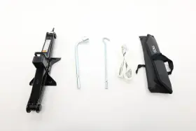 Tn3969670a Mazda 2019 - 2023 Cx-9 Emergency Spare Tire Wheel Jack Lift And Tools Oem