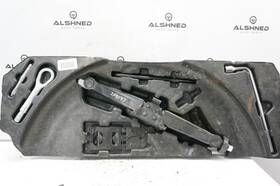 Mercedes-benz 564.mb1210 06-11 Mercedes-benz Ml350 4matic Lift Jack And Tool Kit With Foam Holder Container