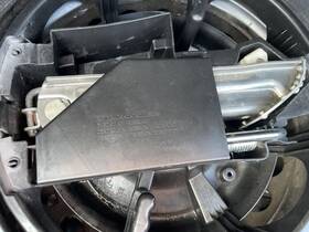 Mercedes-benz 695.mb1r11 Emergency Roadside Tools Toolkit Jack Lugwrench E300d 2011 1021569