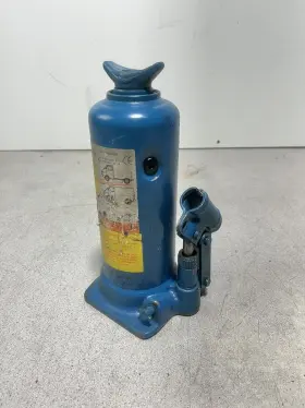 A9035800018 Mercedes-benz 9035800018 02-06 Dodge Sprinter Van Emergency Spare Wheel Jack Lug Nut