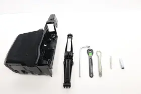A2536843400 Mercedes-benz 2016 - 2022 Glc300 X253 Floor Jack Tool Kit With Trim Cover Bracket Oem