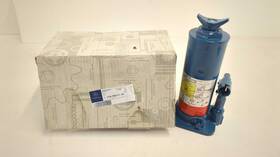 Mercedes-benz A9065800118 New Oem Genuine Bottle Jack 2002-2024 Sprinter Van 906-580-01-18
