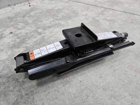 Mercury 6w7z17080a 2007 - 2011 Grand Marquis Jack And Tool Kit Complete As Pictured