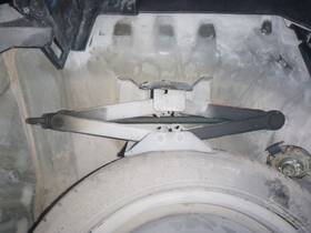 Mitsubishi 68234603aa Eclipse 2007 Jack 1734173