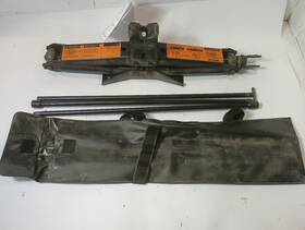 Nissan 564.da1706 2006 Titan Spare Tire Jack With Tools 11521650