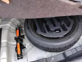 564.da1c21 Nissan Sentra 2021 Jack