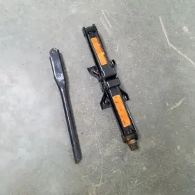 564.da1j09 Nissan 07 08 09 10 11 12 Altima Jack And Lug Wrench 274307