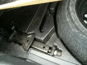564.da1j12 Nissan Altima 2012 Jack 35209851 No Foam Tray Spare Tire