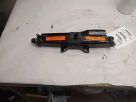 564.da1k22 Nissan Jack With Tool Kit For 2022 Altima 2921862