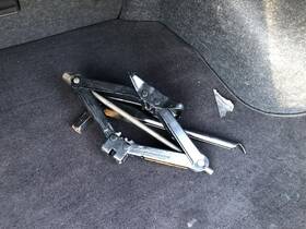 Nissan 695.da1n09 2009 Maxima Emergency Roadside Tools Toolkit Jack Lugwrench 938486
